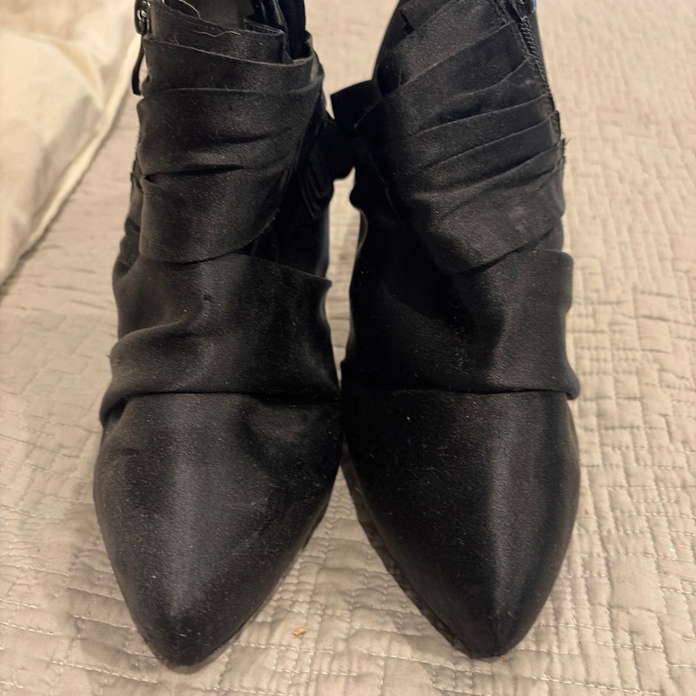 Dress boot